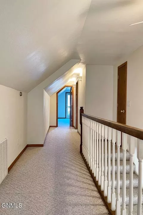 824 1st Ave W, Williston, ND 58801 photo 31
