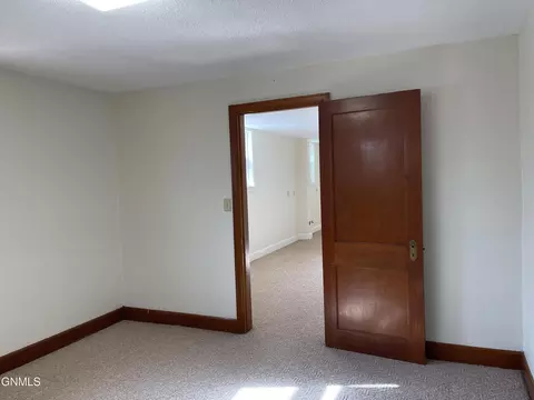 711 3rd Ave W, Williston, ND 58801 photo 25