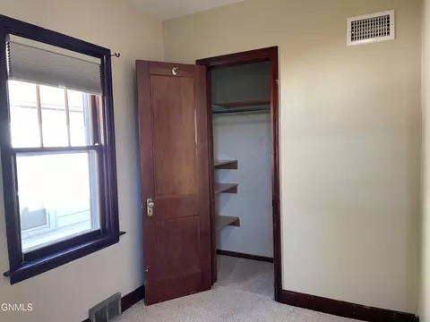 711 3rd Ave W, Williston, ND 58801 photo 12