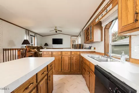 4509 Bunker Dr, Bismarck, ND 58503 photo 13