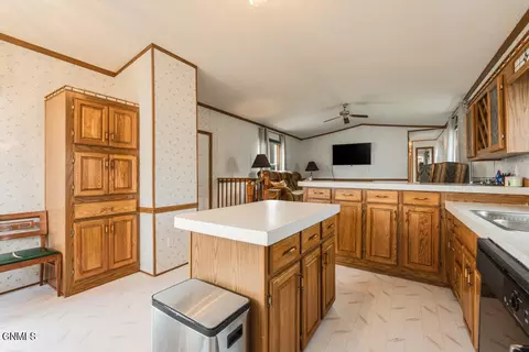 4509 Bunker Dr, Bismarck, ND 58503 photo 15