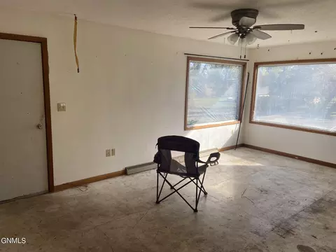 500 Arthur St, Stanton, ND 58571 photo 13