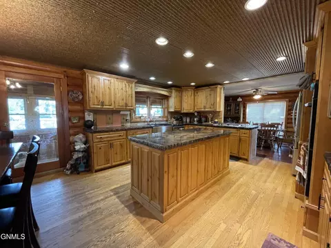 Kitchen - 4349 Road 1007, Froid, MT 59226 photo 1 of 11