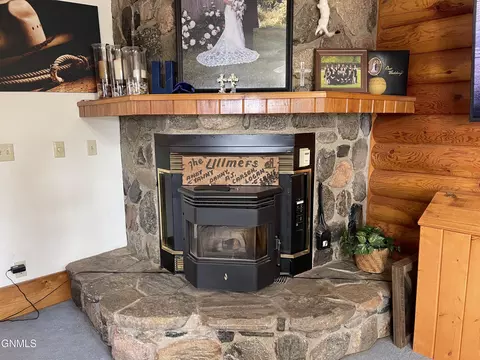 Living - 4349 Road 1007, Froid, MT 59226 photo 2 of 3