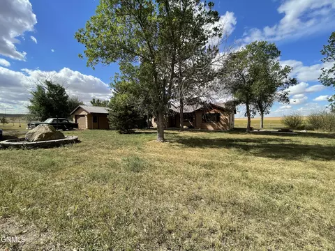 Exterior - 4349 Road 1007, Froid, MT 59226 photo 3 of 8