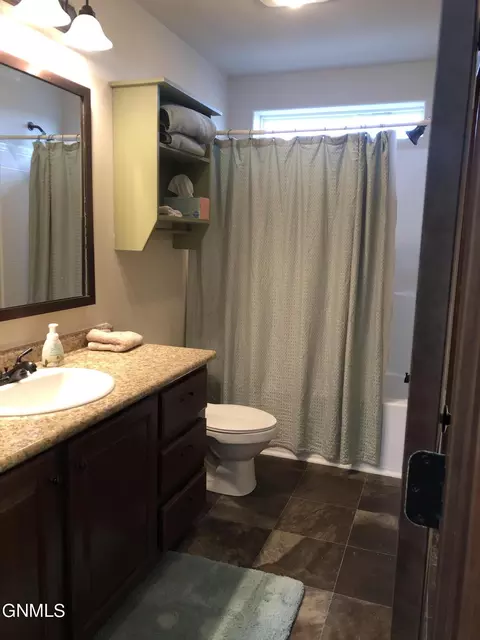 14917 Cochise St, Williston, ND 58801 photo 21