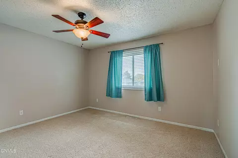 1403 Territory Dr, Bismarck, ND 58503 photo 28