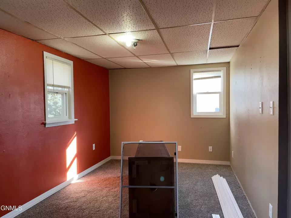  1303 2nd St SW, Mandan, ND 58554 photo 4