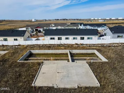 12324 Rainbow Loop, Epping, ND 58843 photo 3
