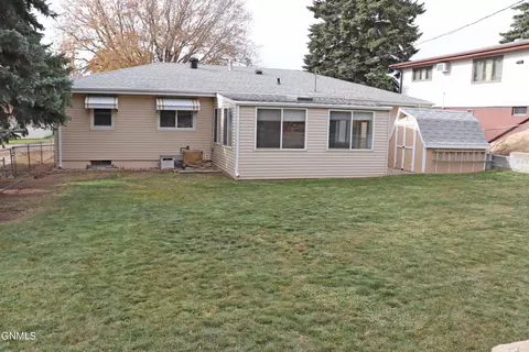 539 Gary Ave, Bismarck, ND 58501 photo 42