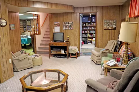 539 Gary Ave, Bismarck, ND 58501 photo 15