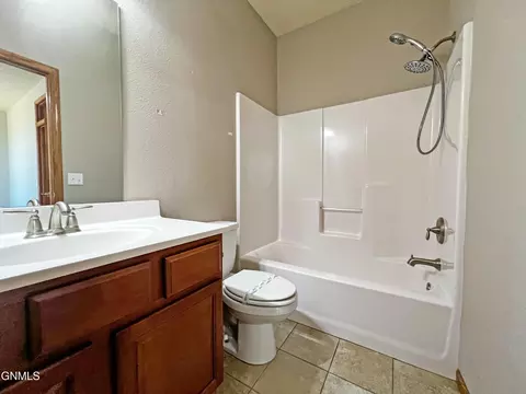 3113 Long Branch Ave, Williston, ND 58801 photo 16
