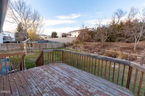 724 Calgary Ave E, Bismarck, ND 58503 photo 33