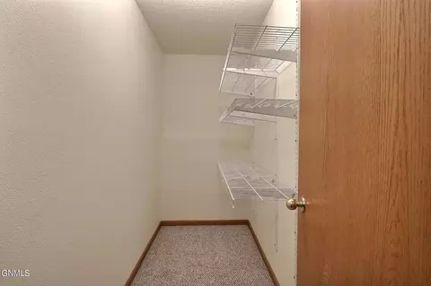 724 Calgary Ave E, Bismarck, ND 58503 photo 26