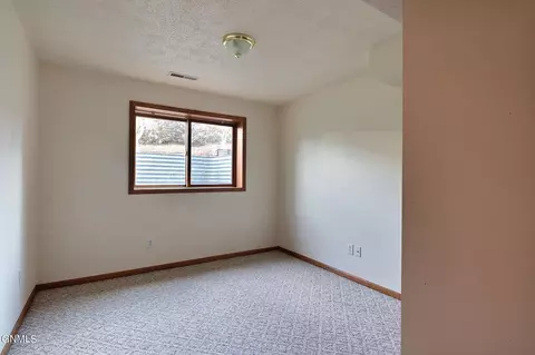 724 Calgary Ave E, Bismarck, ND 58503 photo 27