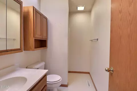 724 Calgary Ave E, Bismarck, ND 58503 photo 11