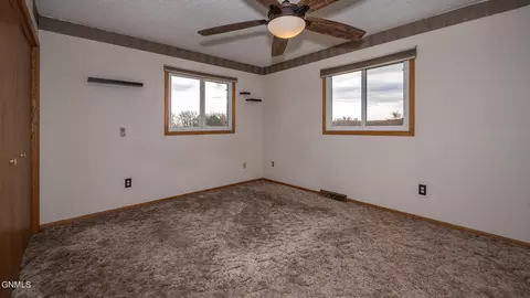 425 Highway 25, Center, ND 58530 photo 25