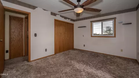 425 Highway 25, Center, ND 58530 photo 26