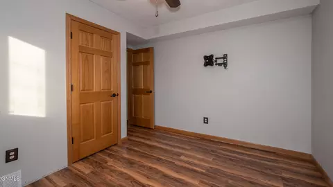 425 Highway 25, Center, ND 58530 photo 32