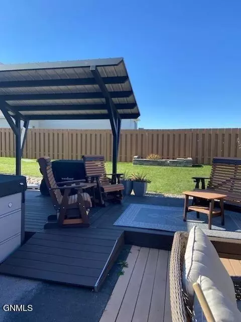 4412 Chamberlain Dr, Bismarck, ND 58503 photo 74