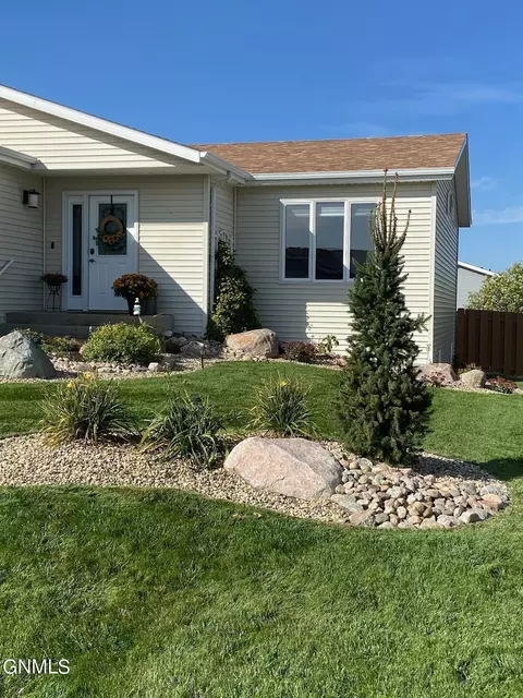 4412 Chamberlain Dr, Bismarck, ND 58503 photo 67