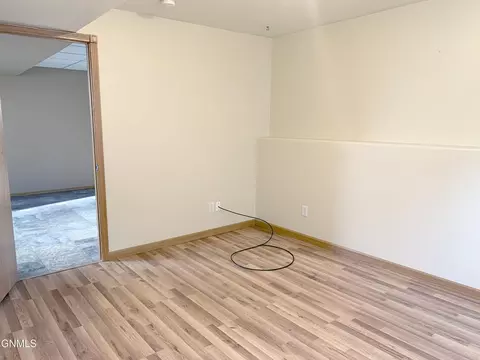 4412 Chamberlain Dr, Bismarck, ND 58503 photo 31
