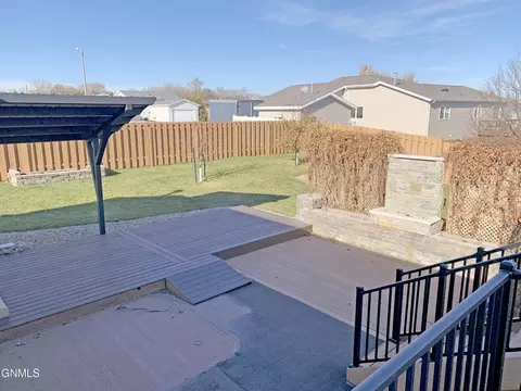 4412 Chamberlain Dr, Bismarck, ND 58503 photo 62