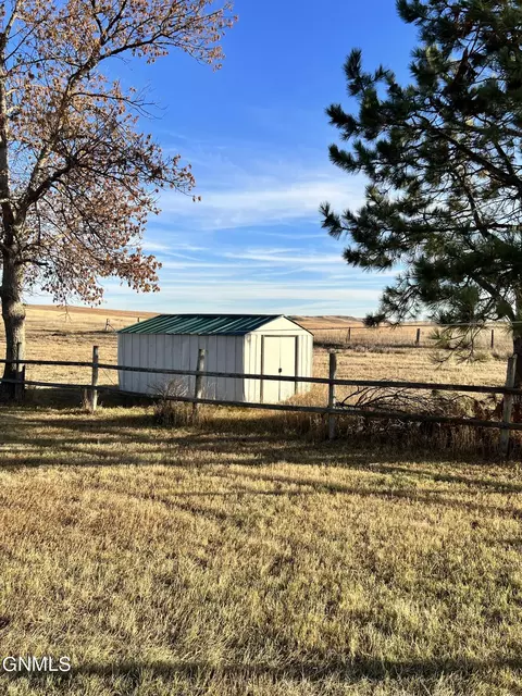 5890 73rd St SW, Leith, ND 58529 photo 2
