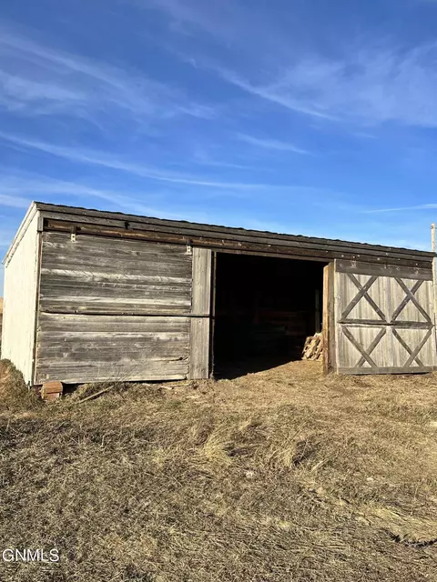5890 73rd St SW, Leith, ND 58529 photo 34