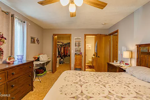 1019 E Bowen Ave, Bismarck, ND 58504 photo 26