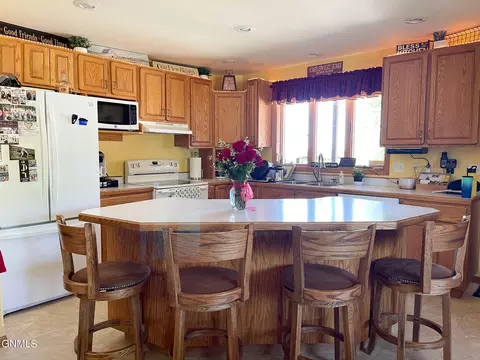 2990 40th St, Mandan, ND 58554 photo 72
