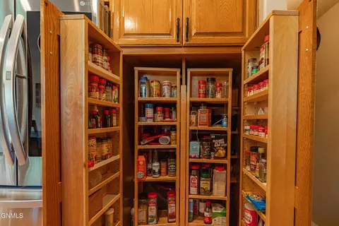 1306 Ash Coulee Dr, Bismarck, ND 58503 photo 21