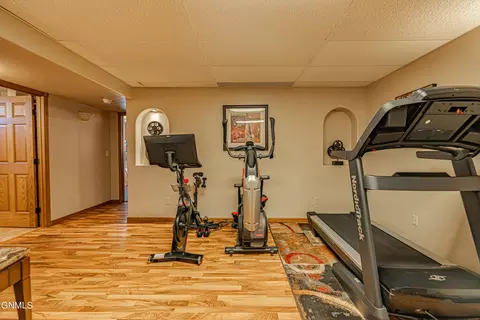 1306 Ash Coulee Dr, Bismarck, ND 58503 photo 47