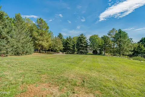 1306 Ash Coulee Dr, Bismarck, ND 58503 photo 76