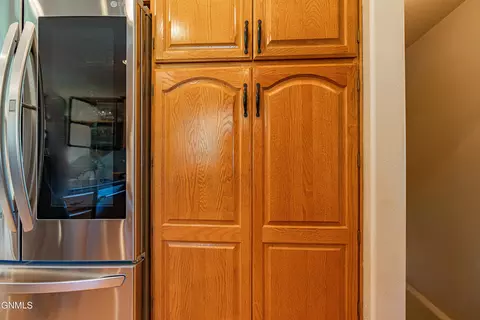 1306 Ash Coulee Dr, Bismarck, ND 58503 photo 23