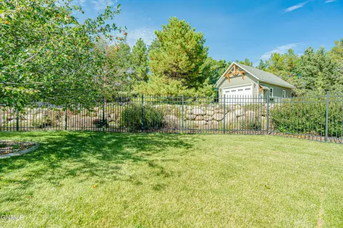1306 Ash Coulee Dr, Bismarck, ND 58503 photo 89