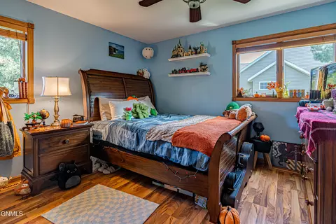 1306 Ash Coulee Dr, Bismarck, ND 58503 photo 32