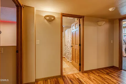 1306 Ash Coulee Dr, Bismarck, ND 58503 photo 48