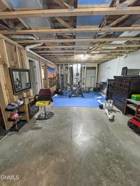 13344 River Meadow St, Williston, ND 58801 photo 19