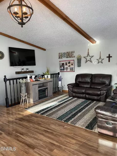 12020 Hwy 10, Dickinson, ND 58601 photo 29