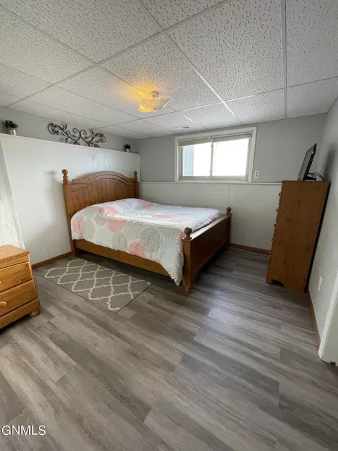 12020 Hwy 10, Dickinson, ND 58601 photo 16