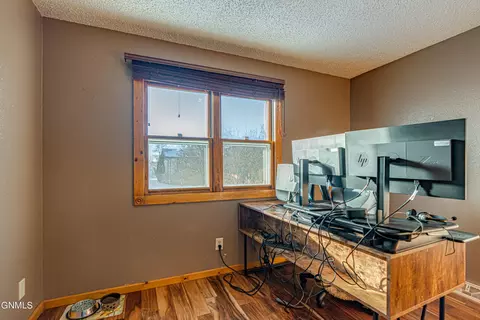 1707 3rd St NE, Mandan, ND 58554 photo 38