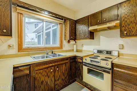 930 Central Ave, Bismarck, ND 58501 photo 10