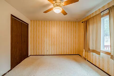 930 Central Ave, Bismarck, ND 58501 photo 23