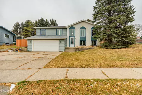 930 Central Ave, Bismarck, ND 58501 photo 40