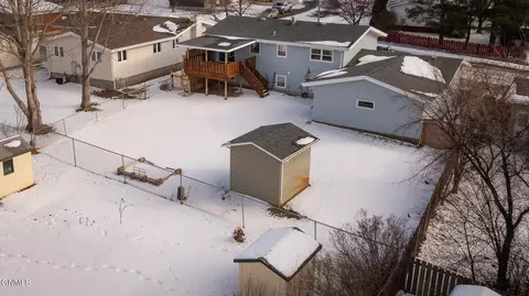 811 8th Ave E, Dickinson, ND 58601 photo 31