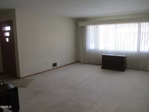 115 E Capitol Ave, Bismarck, ND 58501 photo 5