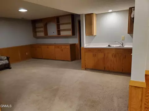 115 E Capitol Ave, Bismarck, ND 58501 photo 22