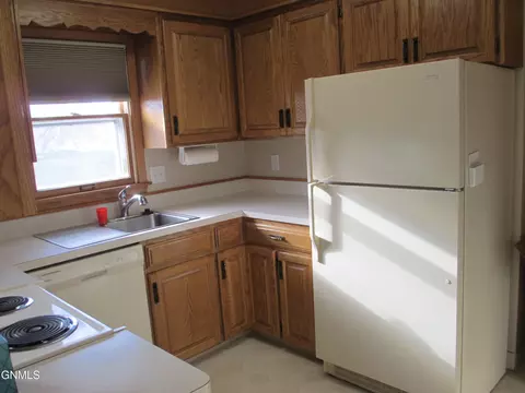 115 E Capitol Ave, Bismarck, ND 58501 photo 8