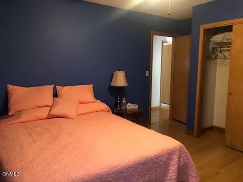 709 Main St S, Crosby, ND 58730 photo 10